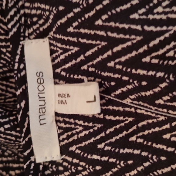 MAURICES L top NWT, black/grey, front tie, emblished bodice and helm, vry pretty - Picture 6 of 6